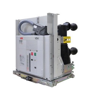 ABB VD4/P 12.06.20 p135 vacuum 